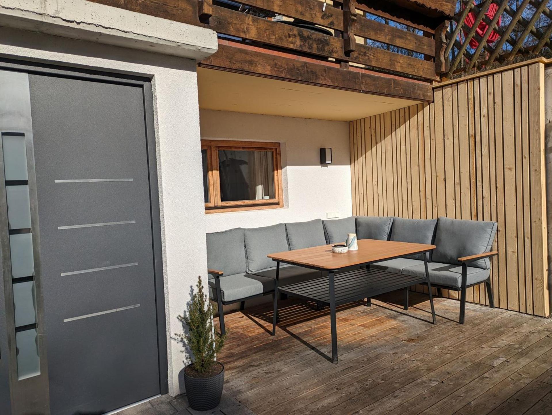 Ferienwohnung Stoablick - Barrierefrei Mit Bergblick Bad Goisern Ngoại thất bức ảnh